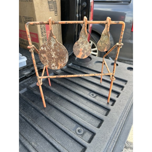 VINTAGE CAST IRON GROUND SHOOTING TARGET SPINNER FOLDING